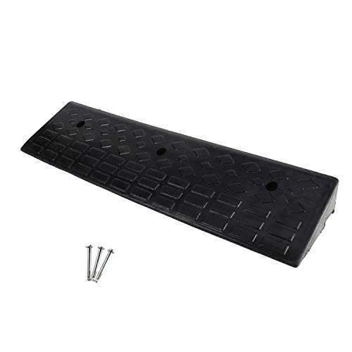 Heavy-Duty Rubber Curb Ramp - 4'' Rise, 10 Ton