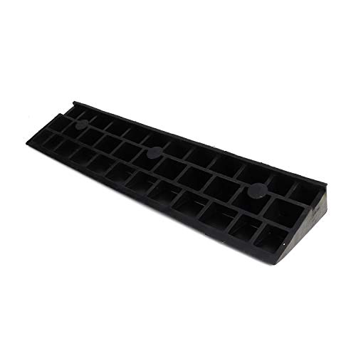 Heavy-Duty Rubber Curb Ramp - 4'' Rise, 10 Ton