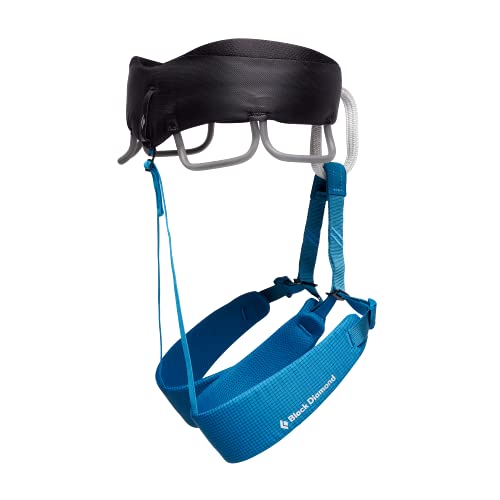 BLACK DIAMOND Men's Momentum Climbing Harness - Medium