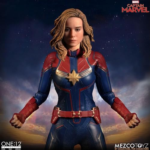 Captain Marvel Figure 16cm One:12 Collectible Toy