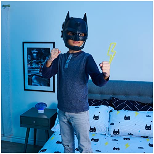 DC Comics Batman Bat-Tech Voice-Changing Mask with Over 15 Sounds, for Kids Aged 4 and up