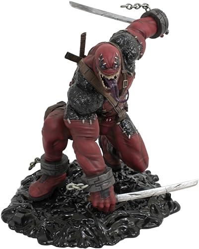 Venompool Deluxe PVC Statue by Diamond Select Toys