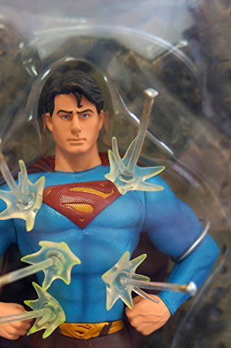 Mattel Mattel Superman Select Sculpture - Invulnerable Man of Steel