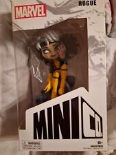 Minico X-Men Rogue Vinyl Statue by Iron Studios