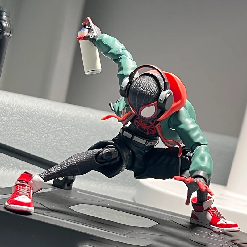 New Marvel Sentinel Sv Action Spider-Man Into The Spider-Verse Miles Morales Peni Parker Action Figure Toys Joint Movable Toys