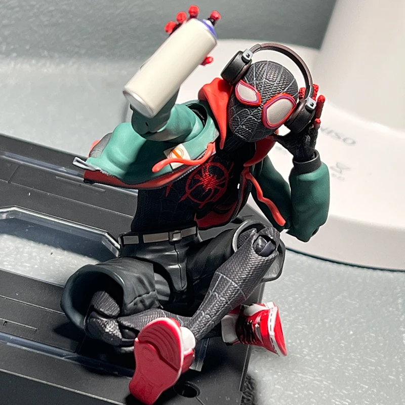 New Marvel Sentinel Sv Action Spider-Man Into The Spider-Verse Miles Morales Peni Parker Action Figure Toys Joint Movable Toys