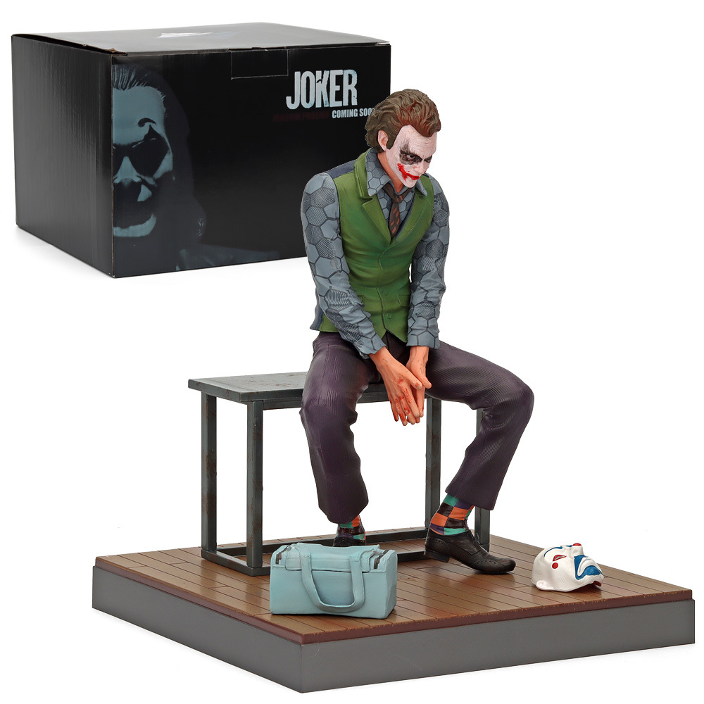 New Heath Ledger'S Suicide Squad Joker Sitting With A Hand Model Statue To Display An Anime Peripheral Birthday Gift