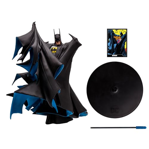 DC Direct Batman 1:8 Scale Statue by McFarlane