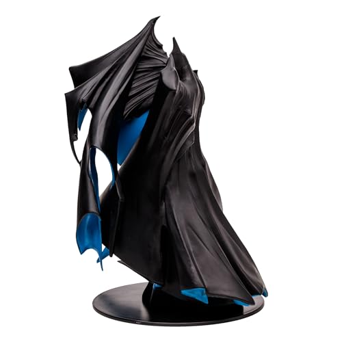 DC Direct Batman 1:8 Scale Statue by McFarlane