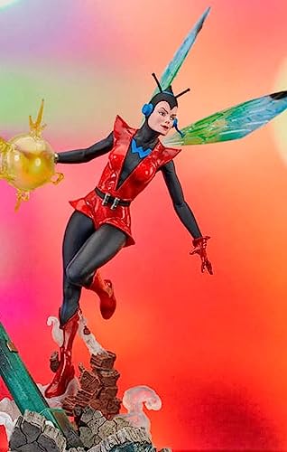 Diamond Select Toys Marvel Gallery: Wasp PVC Statue, Multicolor, 13 inches