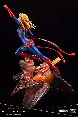 Kotobukiya Marvel Universe: Captain Marvel ArtFX Premier Statue, Multicolor