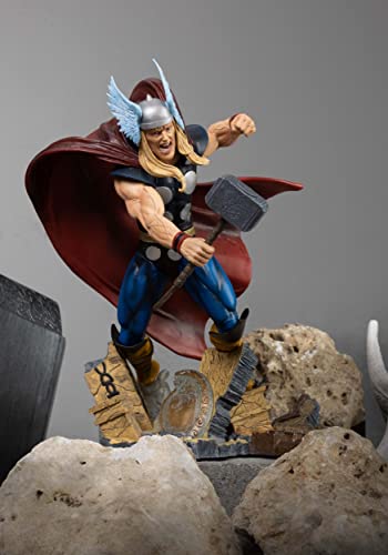 Diamond Select Toys Marvel Gallery Thor PVC Statue, Multicolor, 9 inches