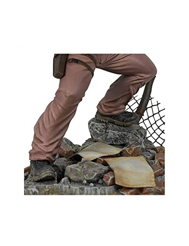 Diamond Select Toys Marvel Gallery: Days of Future Past Wolverine PVC Figure, Multicolor, 9 inches