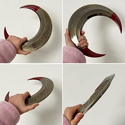 Superhero Mr Knight Cosplay Prop Moon Knight Marc Spector Metal Crescent Darts for Gift Collections and Costume Accessories Bronze