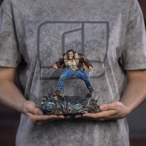 Iron Studios 1:10 Logan X-Men Figure