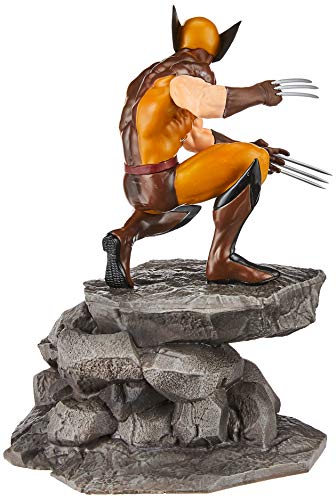 DIAMOND SELECT TOYS APR182171 Marvel Gallery, Wolverine PVC Diorama Figure, 9 inches, Multicolor