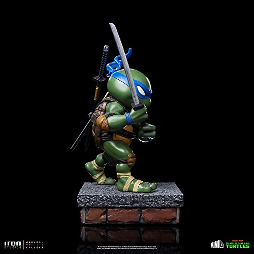 San Diego Previews Exclusive 2023 Teenage Mutant Ninja Turtles: Leonardo (Ver. 2) PX Minico Figure