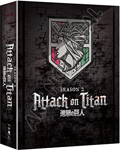 Attack on Titan: Season Two [Blu-ray]