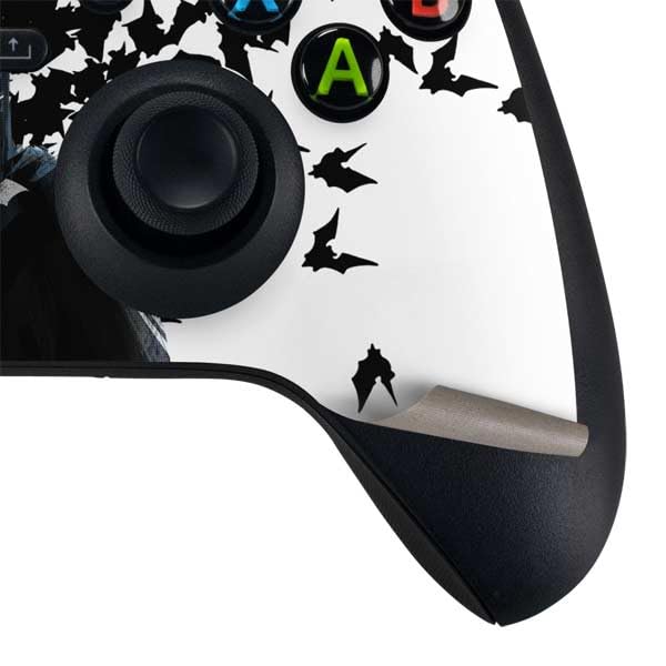 Skinit Decal Gaming Skin Compatible with Xbox Series X Bundle - Officially Licensed DC Comics Batman Holding Batarang Art Design