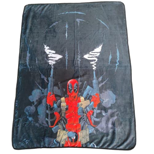 Marvel Hero Lightweight Fleece Throw 45" x 60" (Deadpool)