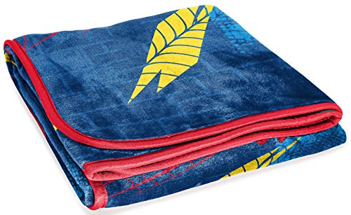 Jay franco Marvel Spiderman Off The Wall Throw Blanket - Measures 46 x 60 inches, Kids Bedding - Fade Resistant Super Soft Fleece (Official Marvel Product)
