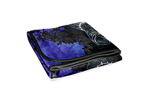 Marvel Black Panther Legend Throw Blanket - Measures 46 x 60 inches, Kids Bedding - Fade Resistant Super Soft Fleece (Official Product)