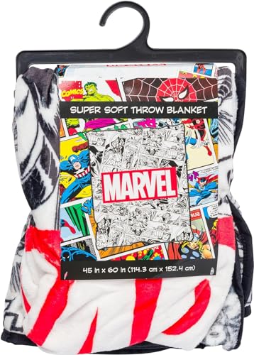 Silver Buffalo Marvel Comics Retro Panel 45" x 60" Raschel Throw