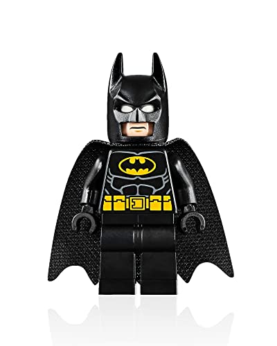 LEGO Super Heroes DC Batman Minifigure Combo - Batman (in Black Suit with Batcape and Bat-a-rang) and Robin (Green Mask and Yellow Cape) with Staff