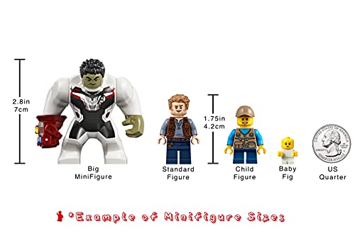 LEGO Super Heroes DC Batman Minifigure Combo - Batman (in Black Suit with Batcape and Bat-a-rang) and Robin (Green Mask and Yellow Cape) with Staff