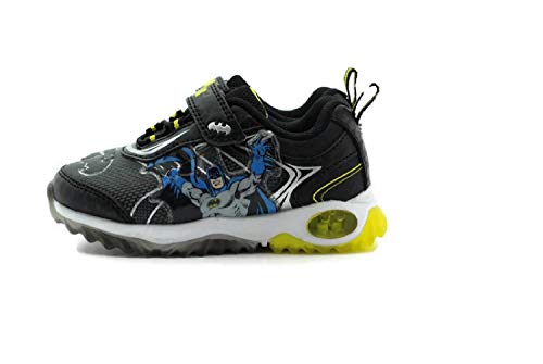 DC Comics Batman Boys Lighted Athletic Sneaker, Toddler, Size 10 Black