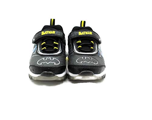 DC Comics Batman Boys Lighted Athletic Sneaker, Size 9, Toddler Black