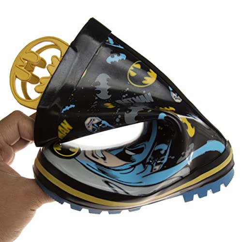 Josmo Boys Batman Waterproof Easy Pull Handle Rainboots - The Batman rain boot - Black/Blue (size 13-1 Big Kid)