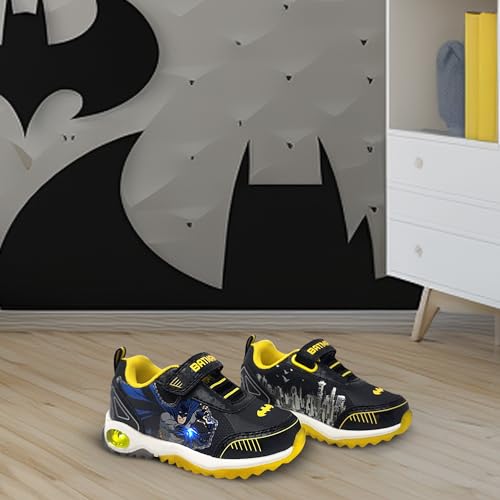 DC Comics Batman Boy's Lighted Athletic Sneaker W/Adjustable Strap, Black (Toddler), Size 9
