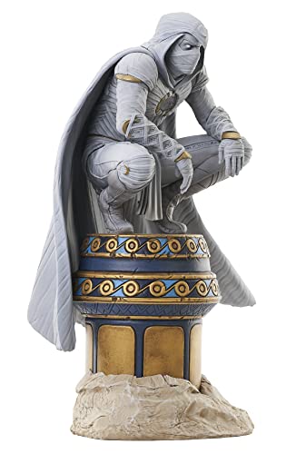 Marvel Gallery: Moon Knight PVC Statue - Superhero Collectible