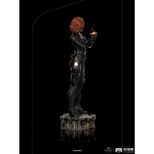 Black Widow NYC Battle Statue - Iron Studios