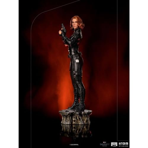 Black Widow NYC Battle Statue - Iron Studios