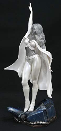 Marvel Gallery: Emma Frost Diamond PVC Figure, 12