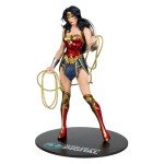 Jim Lee Wonder Woman 1:6 Scale Collectible Figurine