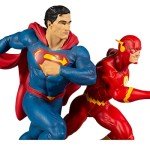 DC Battle Statues: Superman vs. The Flash