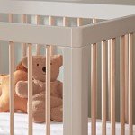 Lukas Babybett: Weiches, platzsparendes skandinavisches Design