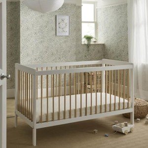 CuddleCo Nola Wooden Baby Cot Bed & Toddler Bed