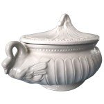 Elegant Italian Ivory White Swan Soup Tureen