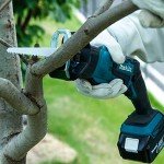 Makita 18V Cordless Mini Reciprocating Saw & Batteries