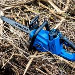 Hyundai 40V Cordless Chainsaw with Fast Charger