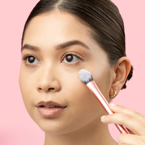 Cruelty-Free Brightening Concealer Brush for Organic Makeup Palette