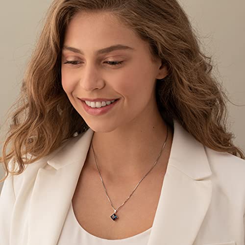 14K White Gold Alexandrite Pendant, Color-Changing 3 Carats