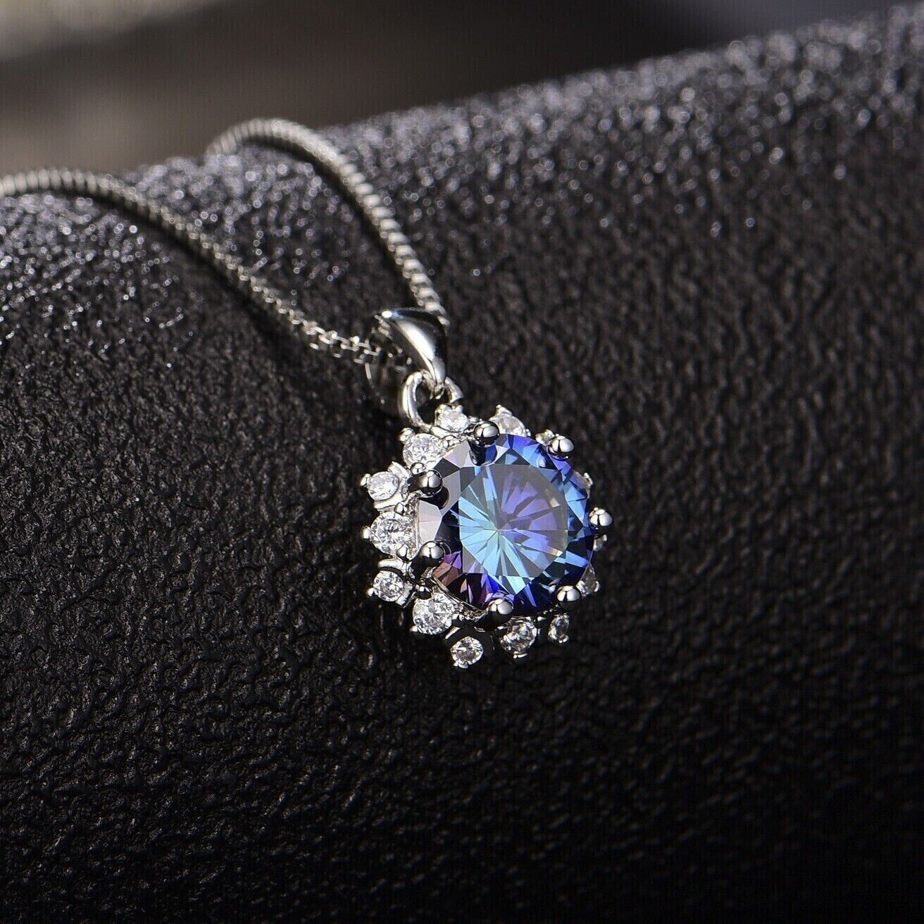 Lab Created Alexandrite 2 Ct Round Cut Pendant