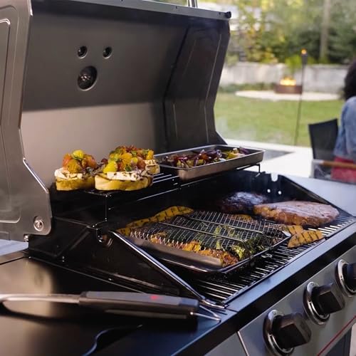 Char-Broil Gas BBQ Grill with Deluxe Features
