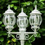 Hofstein Lentua Antique-Style Outdoor 3-Arm Lamp