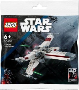 Gothic LEGO Star Wars X-Wing Polybag Set